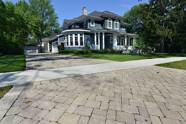 Best Driveway Paving Contractor  in Bartlett, IL